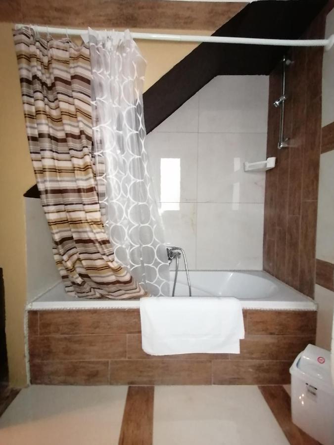 L'Antico Palazzo Rooms Katania Zewnętrze zdjęcie