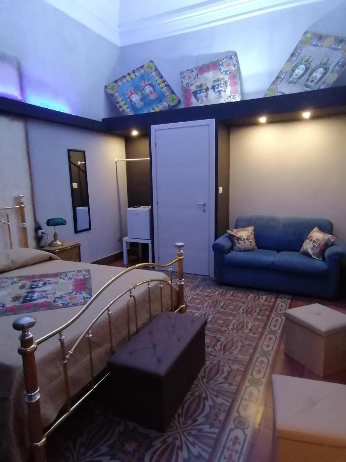 L'Antico Palazzo Rooms Katania Zewnętrze zdjęcie